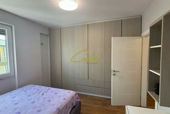 Shtepi me qera Apartament ne Tirane, 1+1, Mobilimi E mobiluar, Pagesa 50,000  Leke.