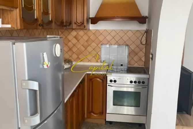 Shtepi ne shitje 2+1 ne Tirane - 130,000 Euro