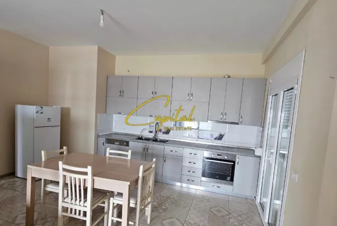 Shtepi me qera 3+1 ne Tirane - 55,000 Leke