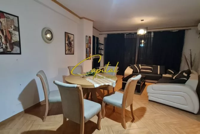 Shtepi me qera 2+1 ne Tirane - 660 Euro