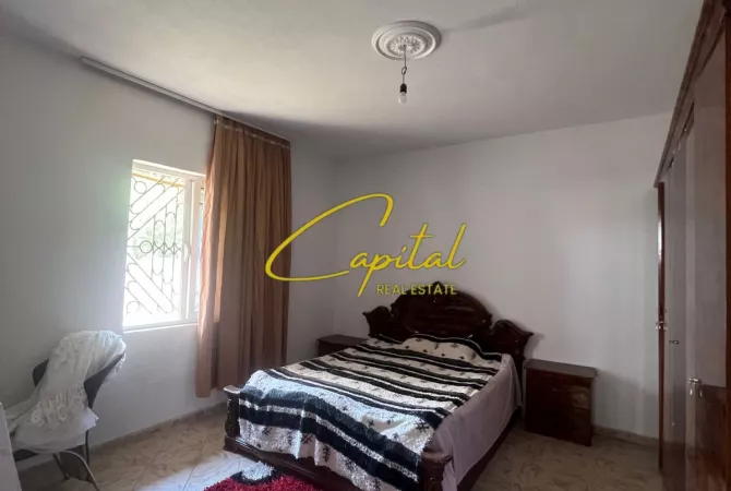 Shtepi me qera 2+1 ne Tirane - 43,000 Leke