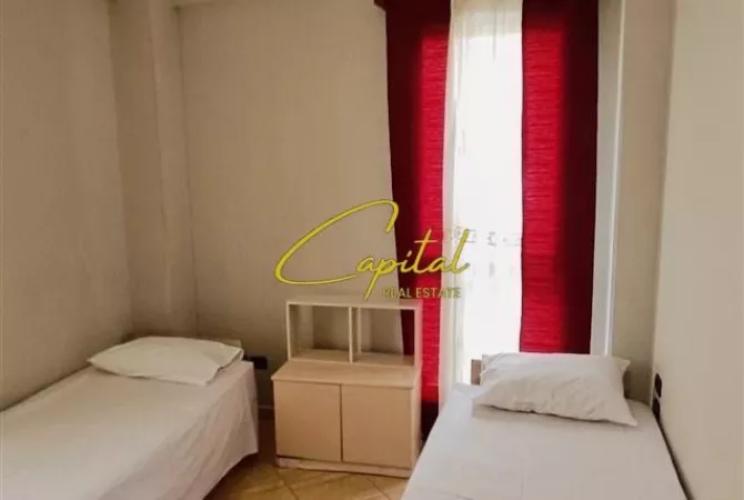 Shtepi me qera Apartament ne Tirane, 2+1, Mobilimi E mobiluar, Pagesa 650  Euro.