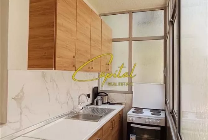 Shtepi me qera 2+1 ne Tirane - 650 Euro