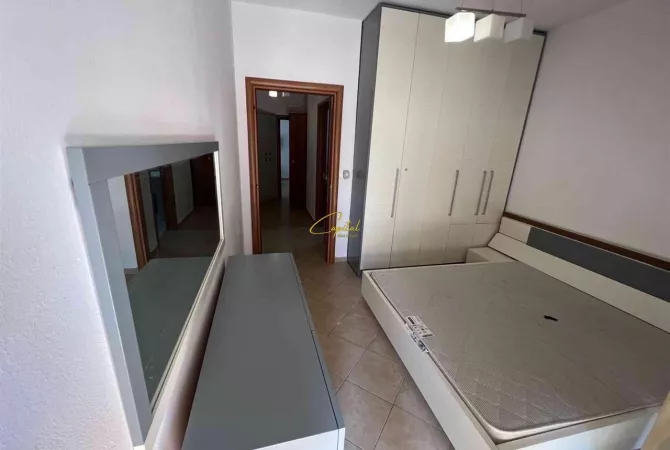 Shtepi me qera 2+1 ne Tirane - 50,000 Leke