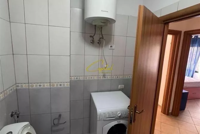 Shtepi me qera Apartament ne Tirane, 2+1, Mobilimi E mobiluar, Pagesa 50,000  Leke.