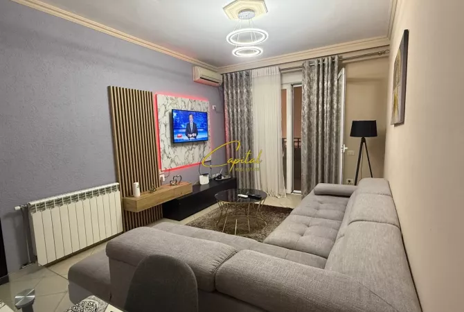 Shtepi me qera Apartament ne Tirane, 2+1, Mobilimi E mobiluar, Pagesa 600  Euro.