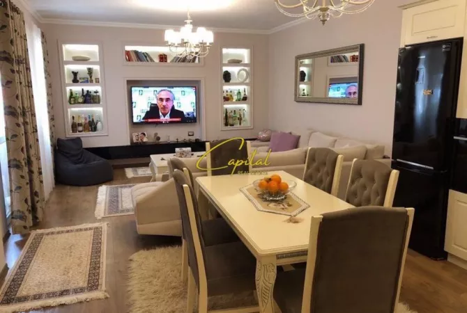 Shtepi ne shitje 2+1 ne Tirane - 160,000 Euro