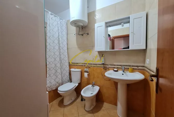 Shtepi me qera 1+1 ne Tirane - 750 Euro