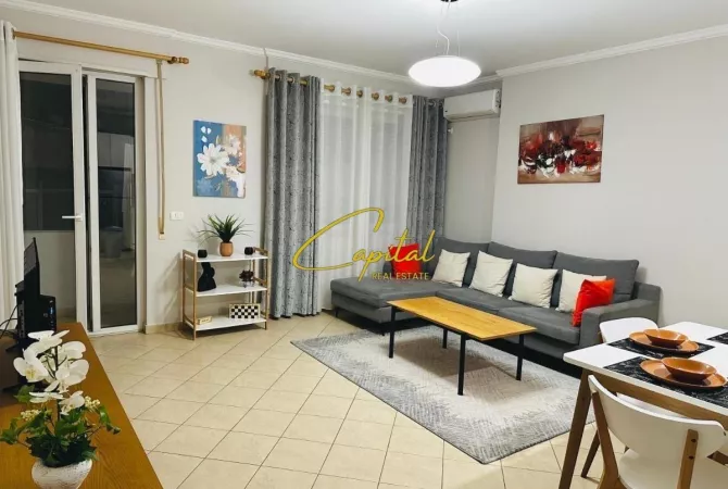 Shtepi me qera Apartament ne Tirane, 1+1, Mobilimi E mobiluar, Pagesa 750  Euro.