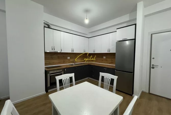 Shtepi ne shitje 1+1 ne Tirane - 90,000 Euro