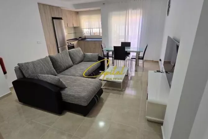 Shtepi me qera 1+1 ne Tirane - 550 Euro