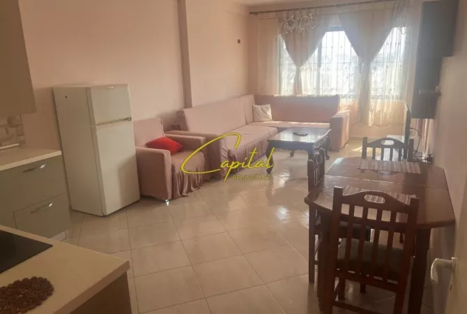 Shtepi ne shitje Apartament ne Tirane, 1+1, Mobilimi E mobiluar, Pagesa 105,000  Euro.