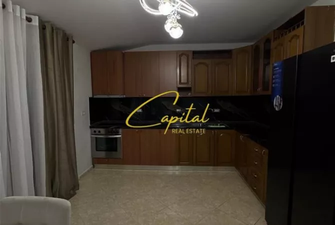 Shtepi me qera 2+1 ne Tirane - 55,000 Leke