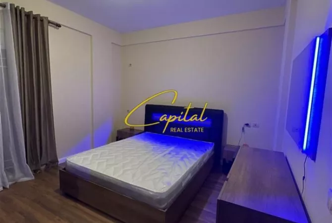 Shtepi me qera 2+1 ne Tirane - 60,000 Leke