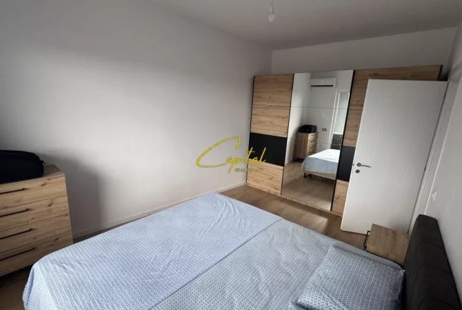 Shtepi me qera 2+1 ne Tirane - 700 Euro
