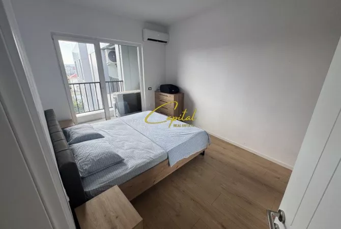 Shtepi me qera Apartament ne Tirane, 2+1, Mobilimi E mobiluar, Pagesa 700  Euro.