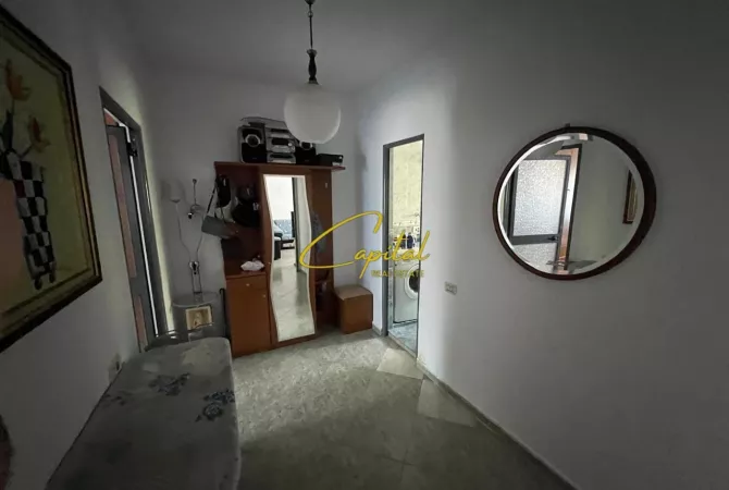 Shtepi ne shitje Apartament ne Tirane, 1+1, Mobilimi E mobiluar, Pagesa 107,000  Euro.