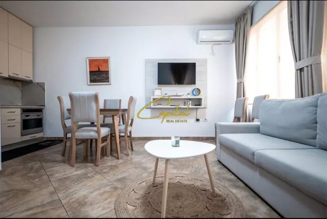 Shtepi me qera 2+1 ne Tirane - 750 Euro