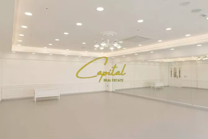 Ambiente Commerciale in Affitto 1+1 a Tirana - 1,000 Euro