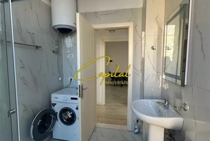 Shtepi me qera Apartament ne Tirane, 2+1, Mobilimi E mobiluar, Pagesa 650  Euro.