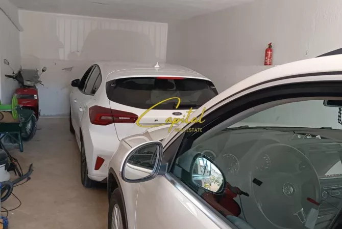 Shtepi me qera Apartament ne Tirane, 2+1, Mobilimi E mobiluar, Pagesa 50,000  Leke.