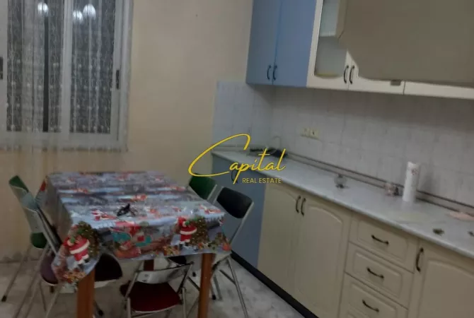 Shtepi me qera 2+1 ne Tirane - 600 Euro