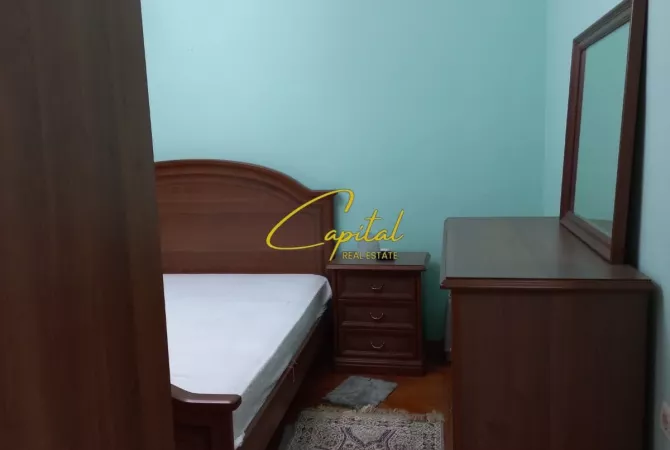 Shtepi me qera Apartament ne Tirane, 2+1, Mobilimi E mobiluar, Pagesa 600  Euro.