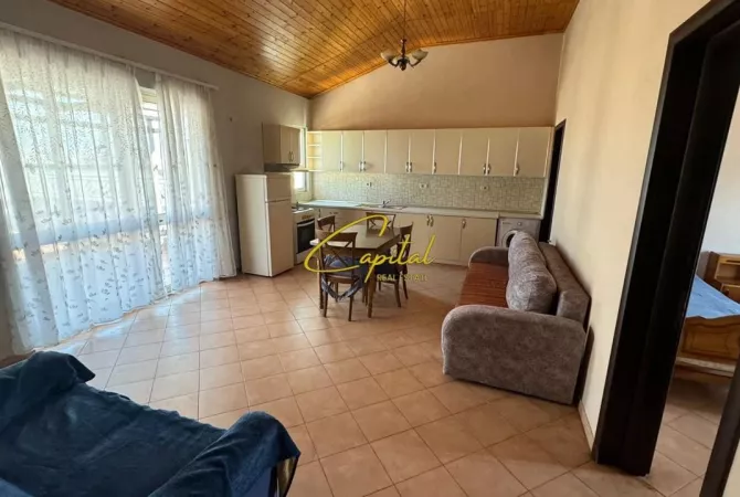 Shtepi me qera 2+1 ne Tirane - 45,000 Leke