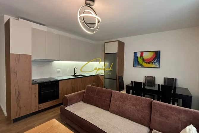 Shtepi me qera 2+1 ne Tirane - 650 Euro