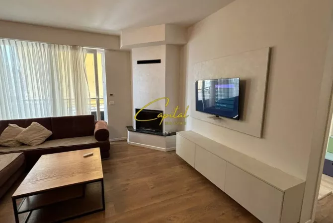 Shtepi me qera 2+1 ne Tirane - 650 Euro