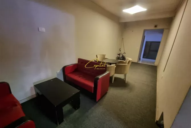 Ambient biznesi me qera 1+1 ne Tirane - 500 Euro
