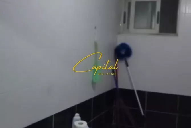 Shtepi ne shitje Apartament ne Tirane, 2+1, Mobilimi E mobiluar, Pagesa 155,000  Euro.