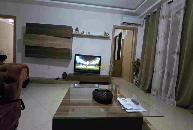 Shtepi me qera 2+1 ne Tirane - 50,000 Leke