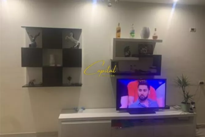 Shtepi me qera 1+1 ne Tirane - 45,000 Leke