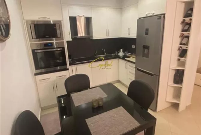 Shtepi me qera 2+1 ne Tirane - 60,000 Leke