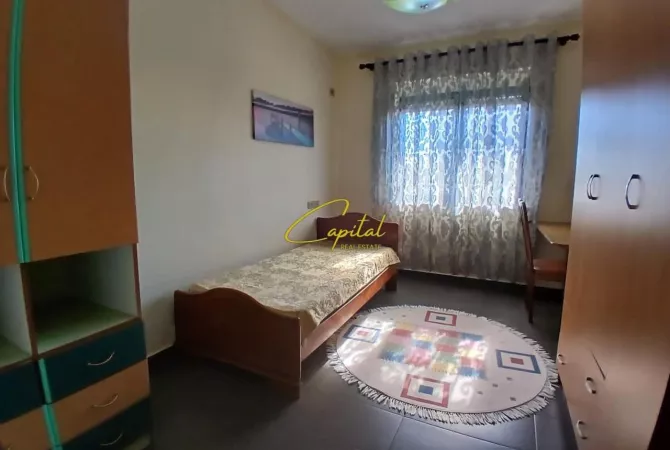Shtepi me qera Apartament ne Tirane, 2+1, Mobilimi E mobiluar, Pagesa 55,000  Leke.