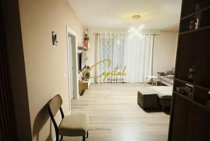 Shtepi me qera 2+1 ne Tirane - 600 Euro