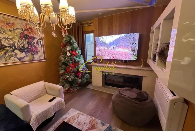 Shtepi me qera Apartament ne Tirane, 3+1, Mobilimi E mobiluar, Pagesa 750  Euro.