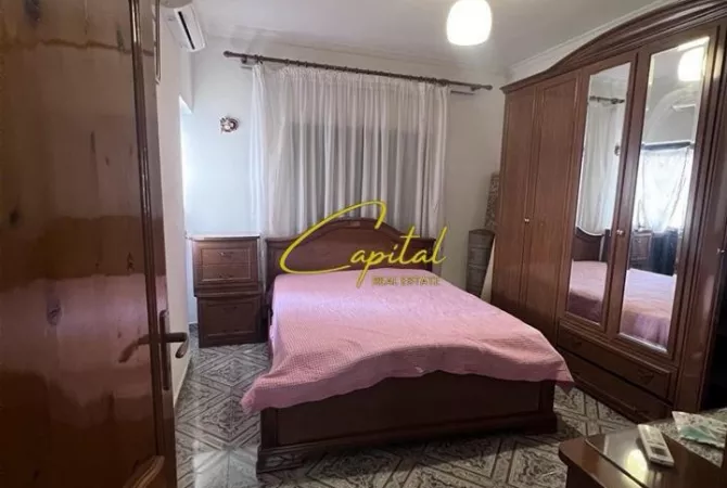 Shtepi me qera Apartament ne Tirane, 2+1, Mobilimi E mobiluar, Pagesa 450  Euro.