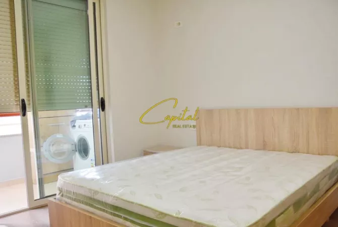 Shtepi me qera 1+1 ne Tirane - 60,000 Leke