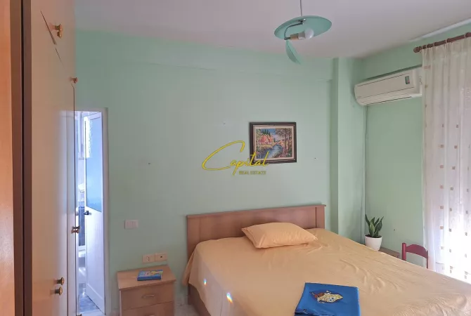 Shtepi me qera Apartament ne Tirane, 3+1, Mobilimi E mobiluar, Pagesa 700  Euro.