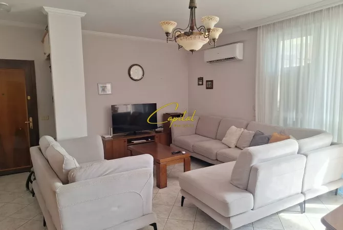 Shtepi me qera 3+1 ne Tirane - 700 Euro