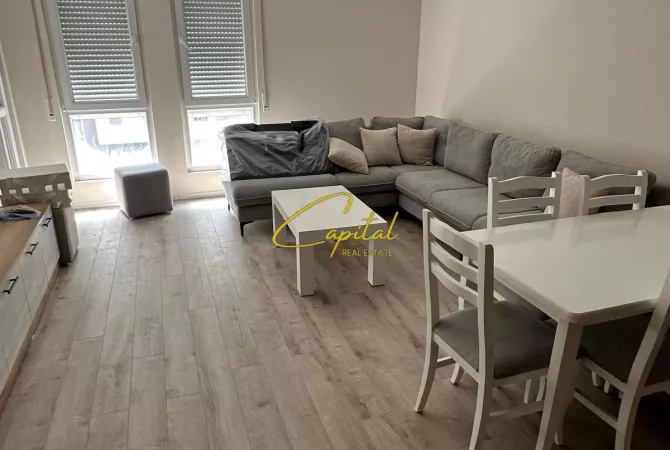 Shtepi me qera 2+1 ne Tirane - 60,000 Leke