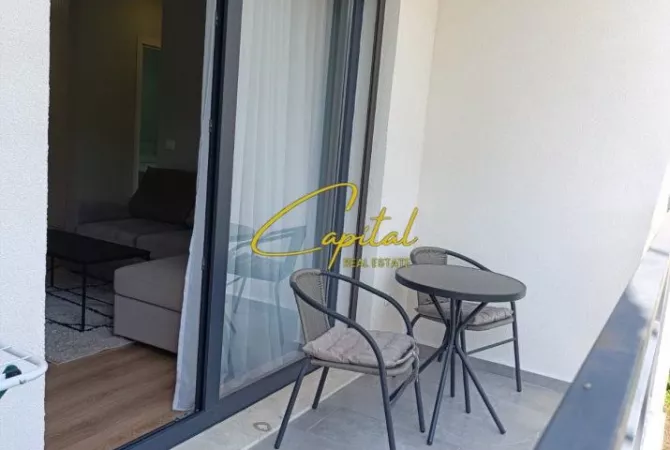 Shtepi ne shitje Apartament ne Tirane, 2+1, Mobilimi E mobiluar, Pagesa 25,700,000  Leke.