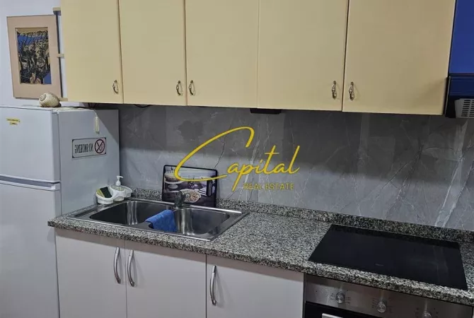 Shtepi me qera 2+1 ne Tirane - 50,000 Leke