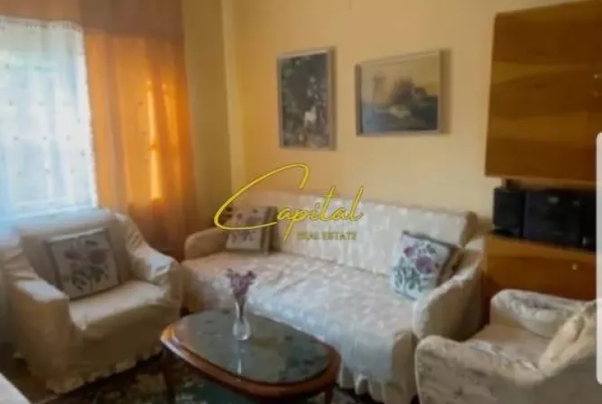 Shtepi me qera 2+1 ne Tirane - 45,000 Leke