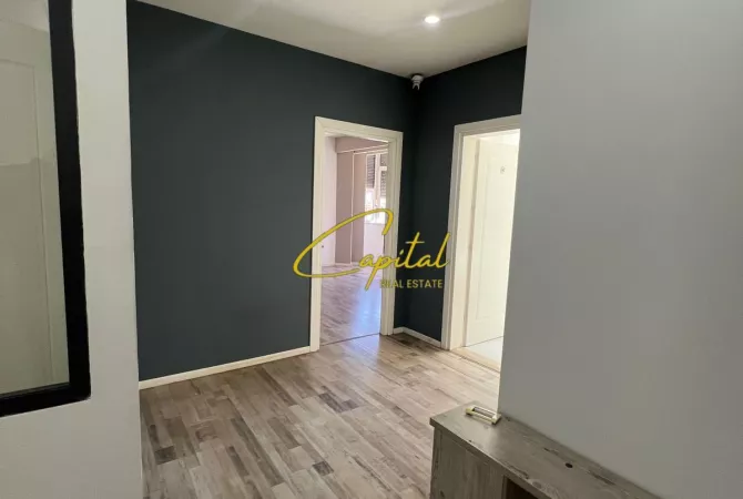 ZYRE ME QERA 110 M2 ISH BLLOKU 140.000 LEKE