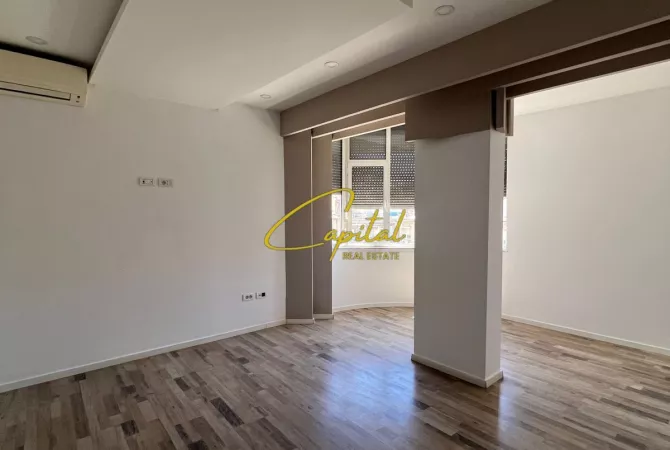 ZYRE ME QERA 110 M2 ISH BLLOKU 140.000 LEKE