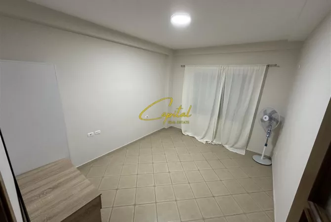 Shtepi me qera 2+1 ne Tirane - 55,000 Leke