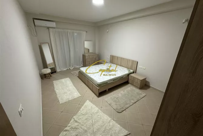 Shtepi me qera Apartament ne Tirane, 2+1, Mobilimi E mobiluar, Pagesa 55,000  Leke.